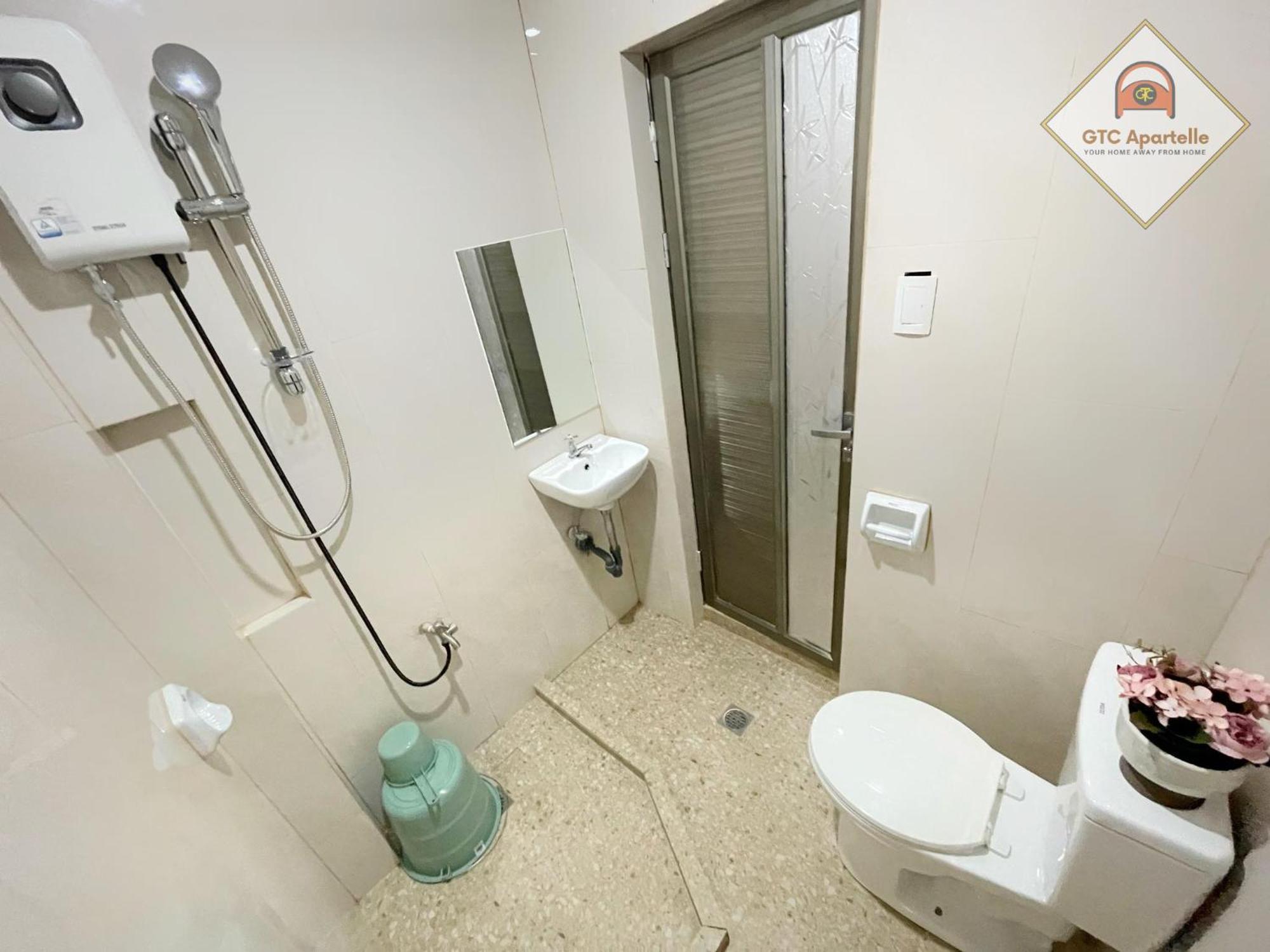 Gtc Apartelle 따끌로반 외부 사진